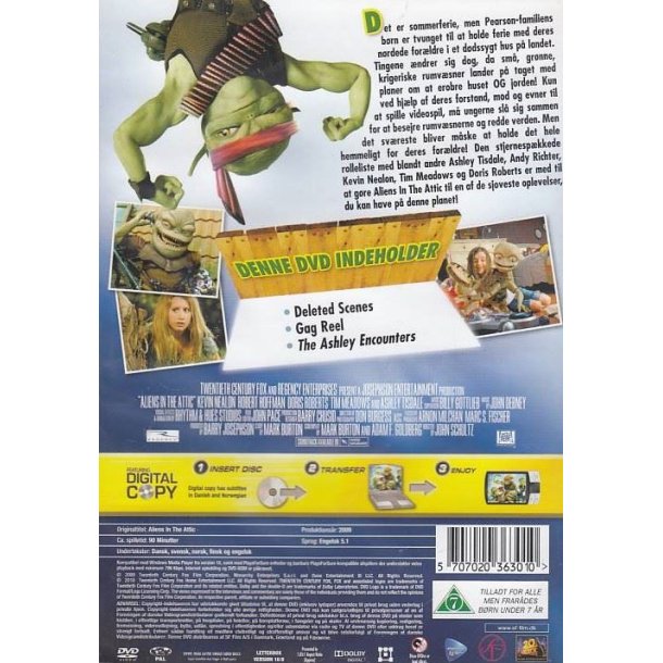 Aliens in the Attic (DVD) 