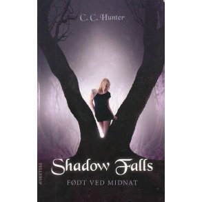 Shadow Falls 1 - F�dt ved midnat (Bog)